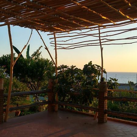 Al Melograno B&B Belmonte Calabro Exterior photo